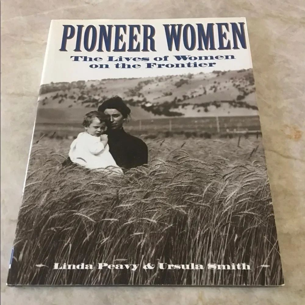Pioneer Women Book  